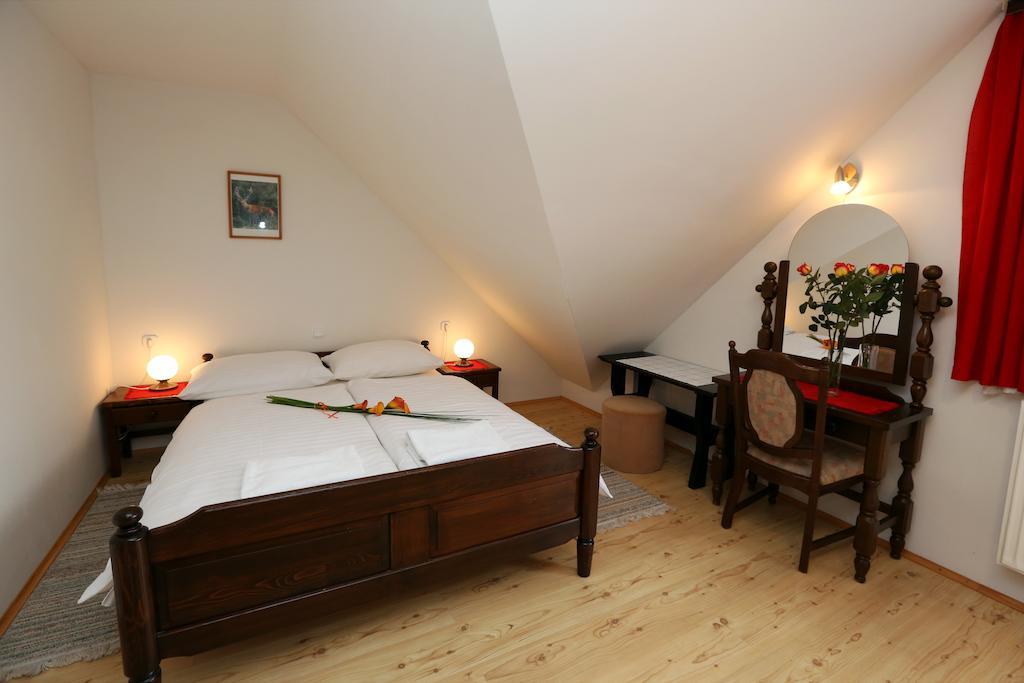 Bed & Breakfast Hisa Resje Bohinj Quarto foto