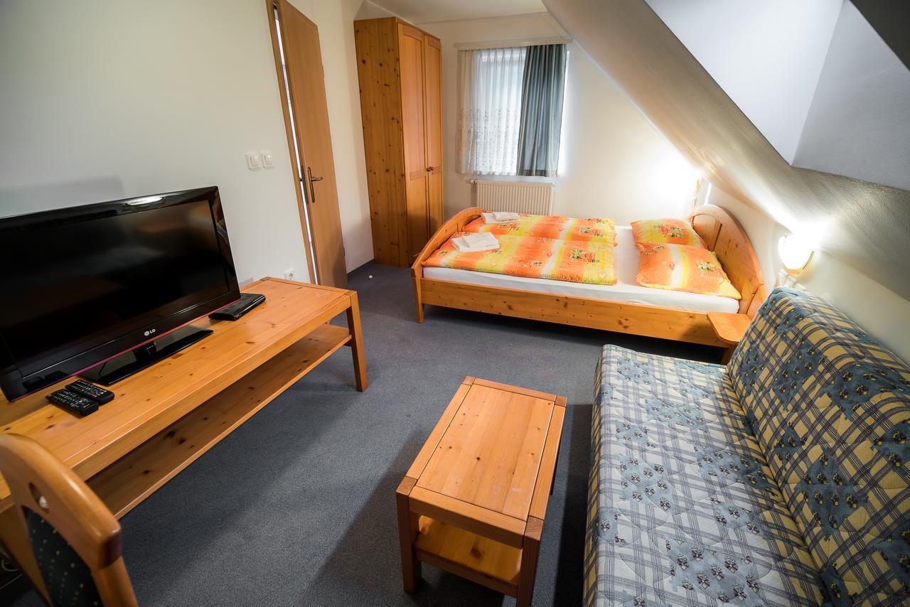Bed & Breakfast Hisa Resje Bohinj Quarto foto